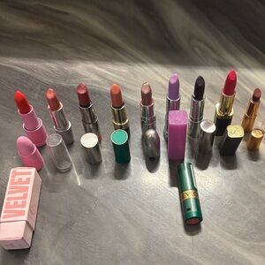 Lot of 10 Lipstick Jeffree Star, Revlon, Tony & Tina L’Oréal red brown lilac etc